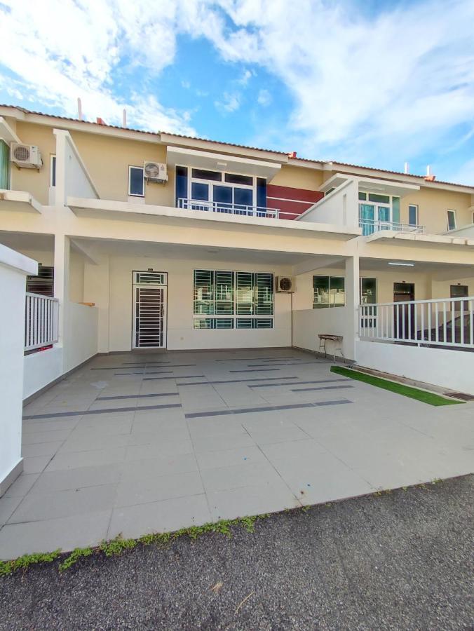Spacious Family House At Desaru Harmonia 2 Εξωτερικό φωτογραφία